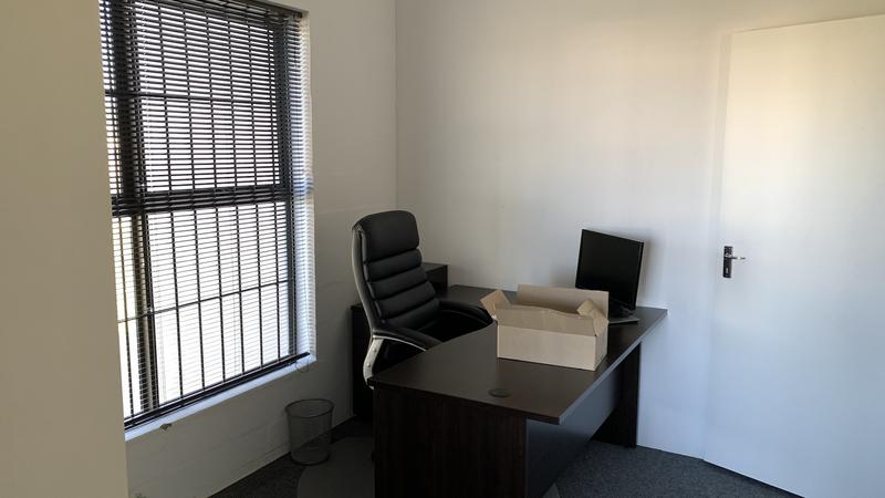 To Let Commercial Property for Rent in Maitland Western Cape